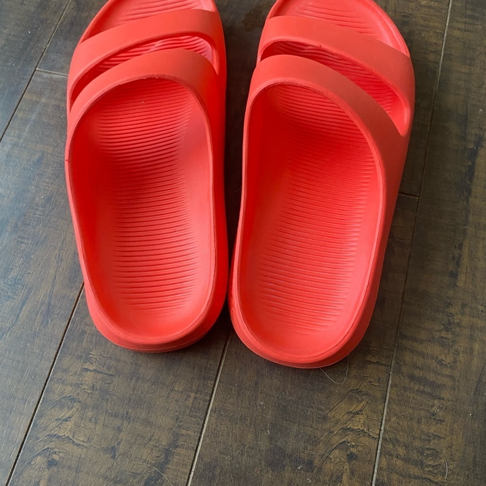 Bombas Friday slides in Solar colour - Picture 5 of 11
